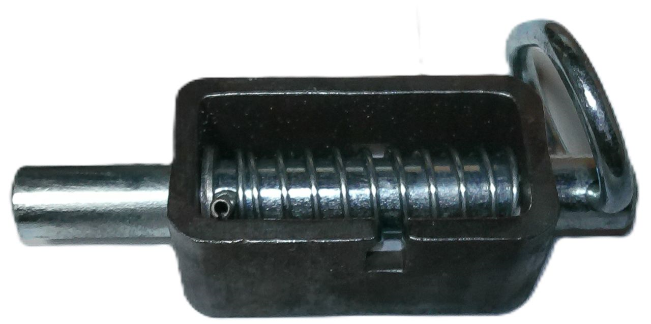5/8" SPRING LATCH W/ PLUNGER AND PIN